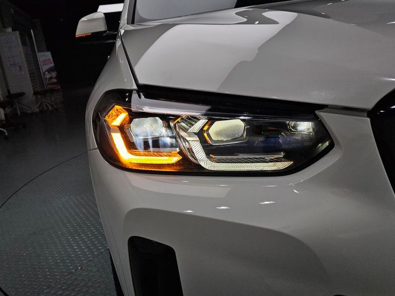 2024 BMW X4 xDrive20i M Sport photo 22