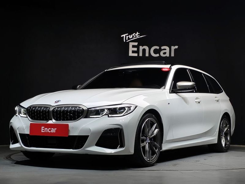 2022 BMW 3 Series M340i xDrive Touring photo 1