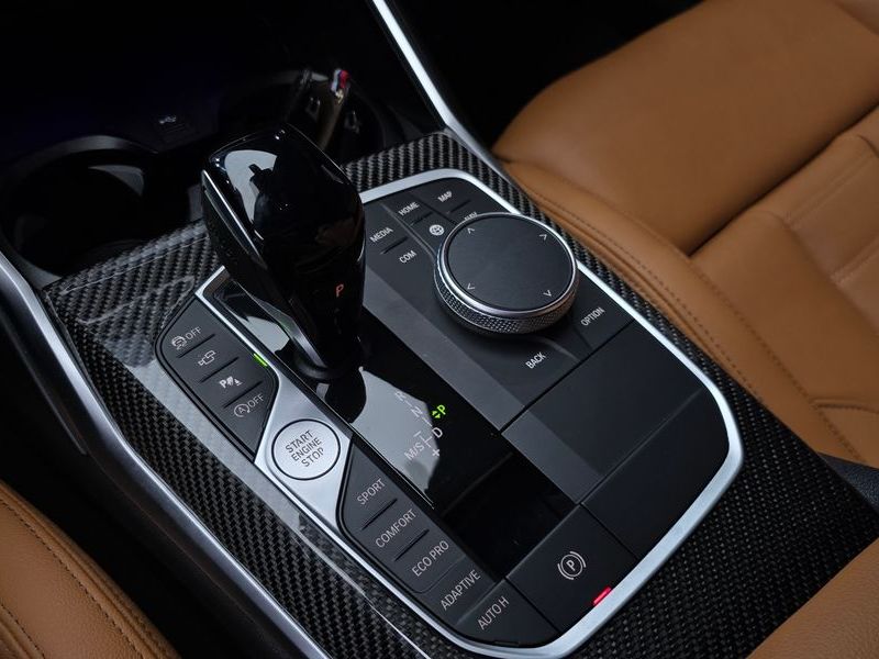 2022 BMW 3 Series M340i xDrive Touring photo 9