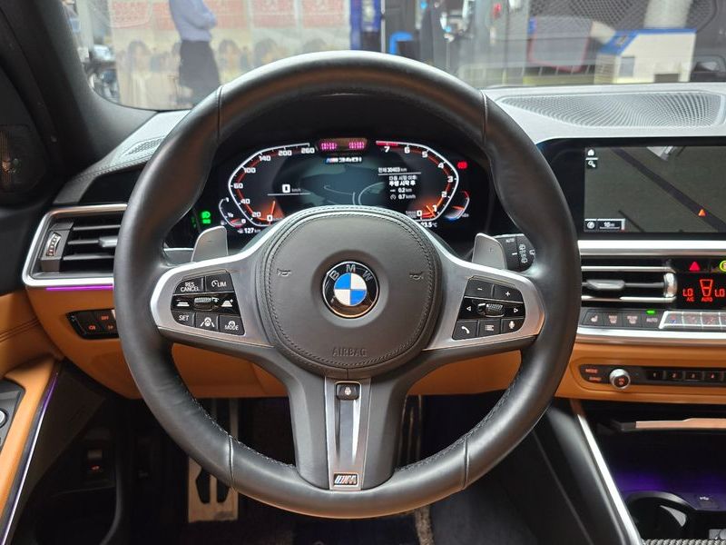 2022 BMW 3 Series M340i xDrive Touring photo 13