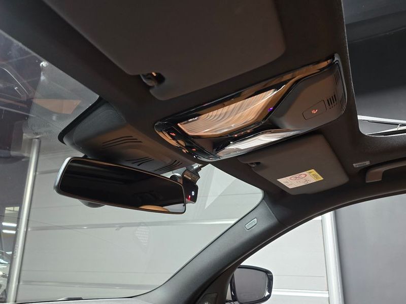 2022 BMW 3 Series M340i xDrive Touring photo 17