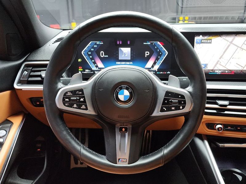 2023 BMW 3 Series 320i M Sport photo 13
