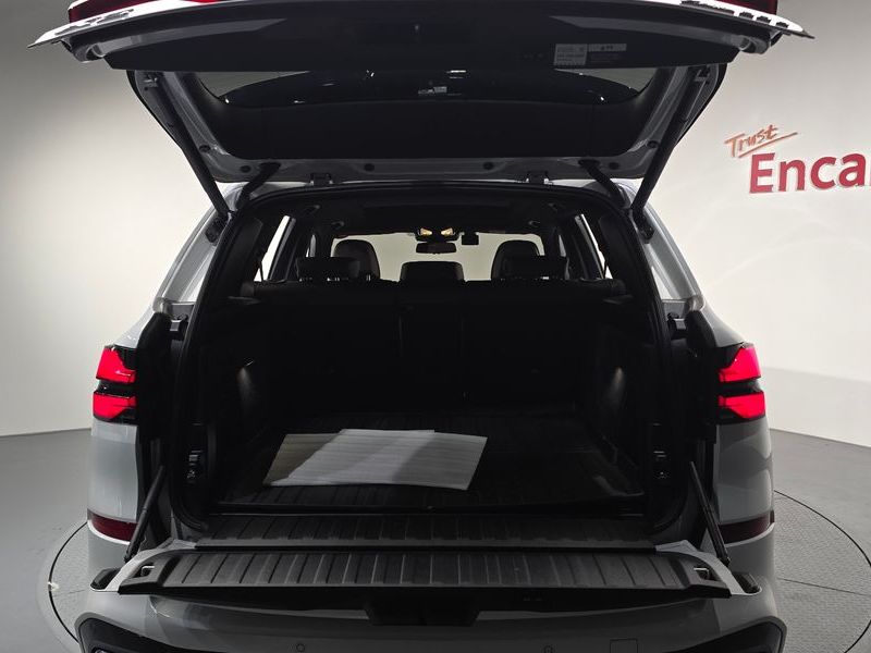 2026 BMW X5 xDrive 30d M Sport photo 17