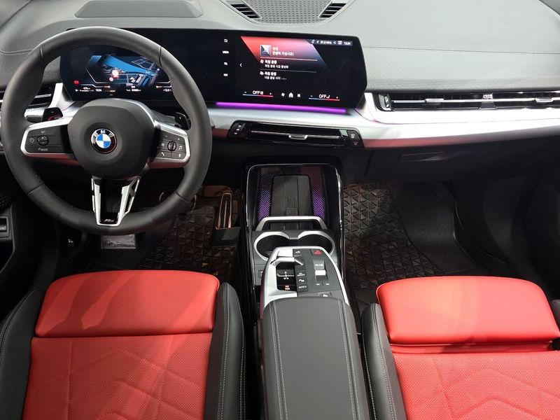 2024 BMW X2 xDrive 20i M Sport photo 7