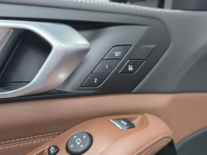 2026 BMW X5 xDrive 40i M Sport photo 27