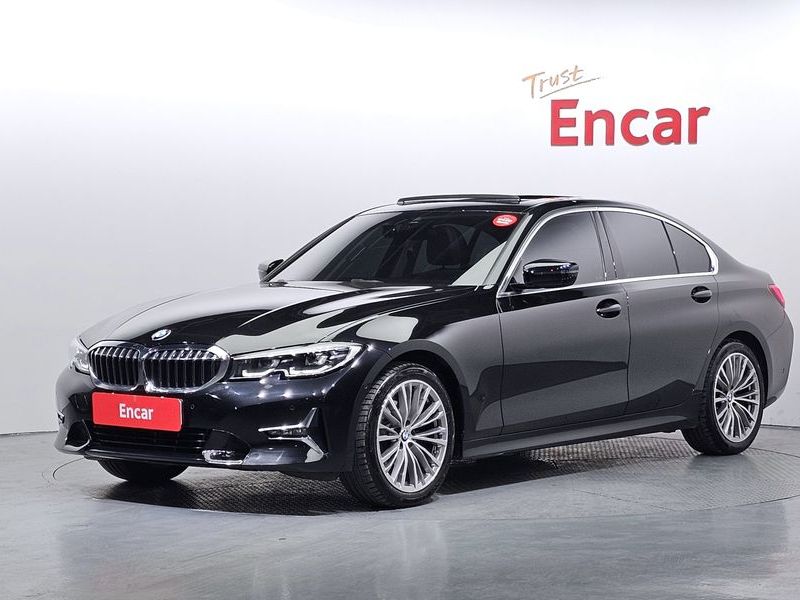 2021 BMW 3 Series 320i Luxury photo 1
