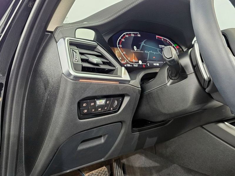 2021 BMW 3 Series 320i Luxury photo 15