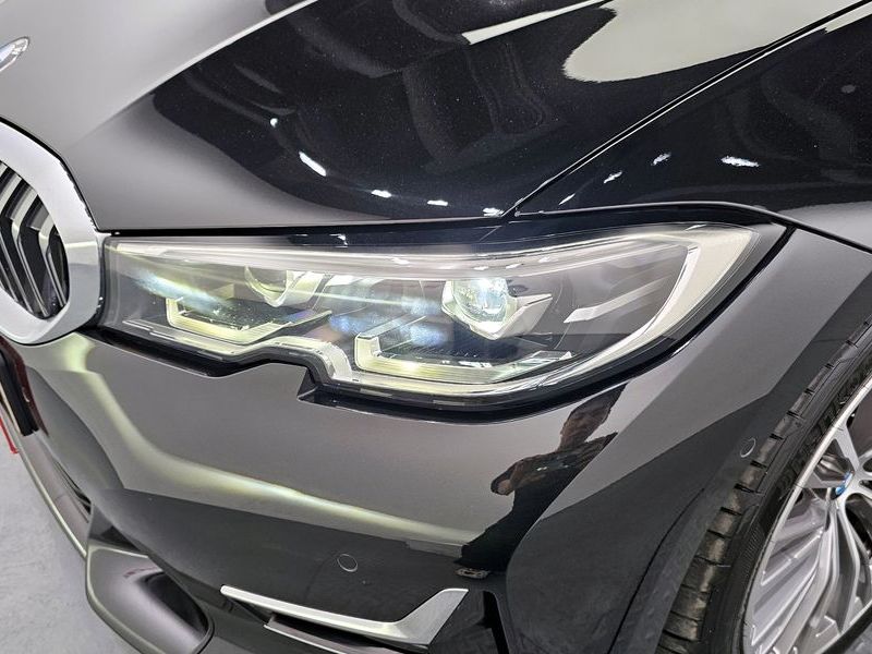 2021 BMW 3 Series 320i Luxury photo 22