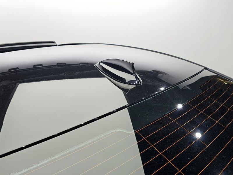 2021 BMW 3 Series 320i Luxury photo 30