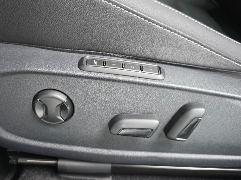 2023 Volkswagen Jetta 1.5 TSI Prestige photo 14