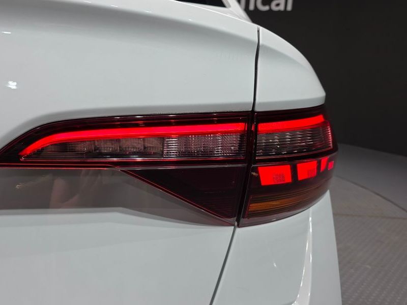 2023 Volkswagen Jetta 1.5 TSI Prestige photo 23