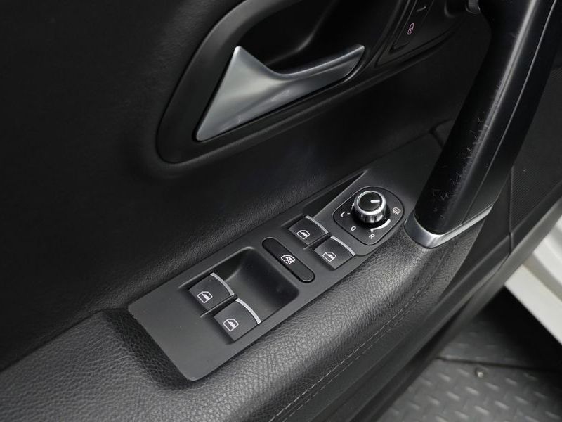 2015 Volkswagen New CC 2.0 TDI BlueMotion 4MOTION photo 16