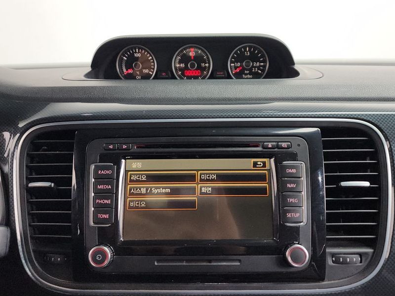 2013 Volkswagen Beetle 2.0 TDI Premium 3rd photo 15