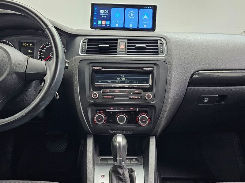 2014 Volkswagen Jetta 1.6 TDI Blue Motion 6th photo 14