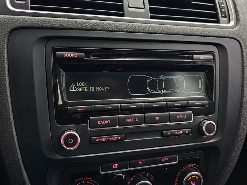 2014 Volkswagen Jetta 1.6 TDI Blue Motion 6th photo 17