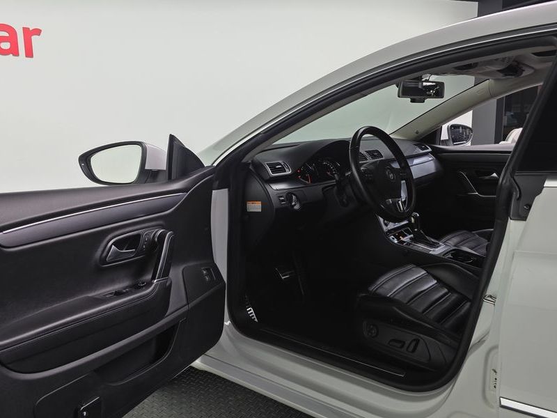 2015 Volkswagen New CC 2.0 TDI BlueMotion photo 10