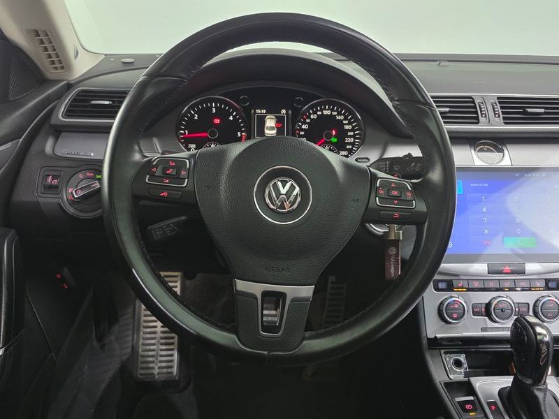2015 Volkswagen New CC 2.0 TDI BlueMotion photo 13