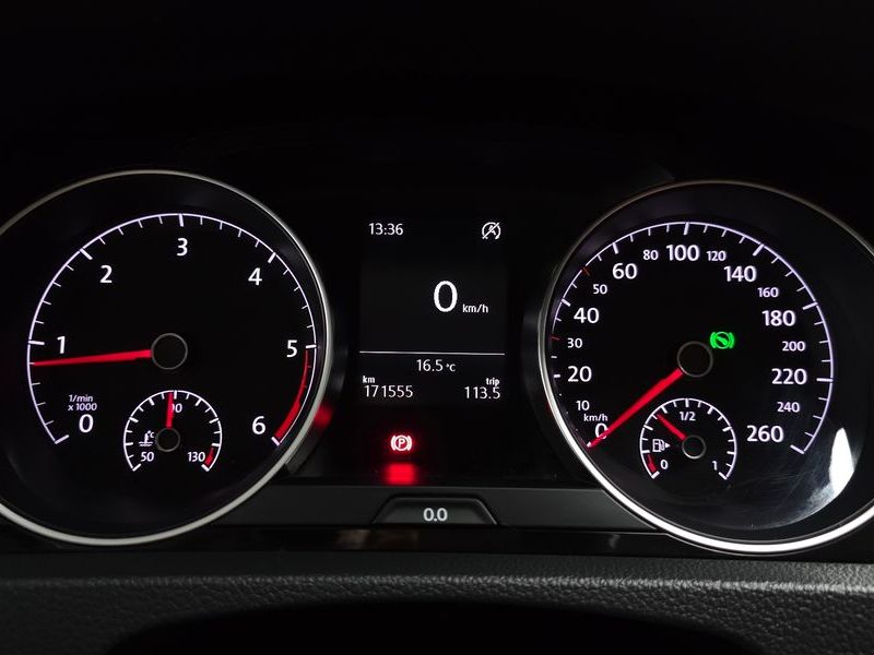 2015 Volkswagen Golf 1.6 TDI photo 8