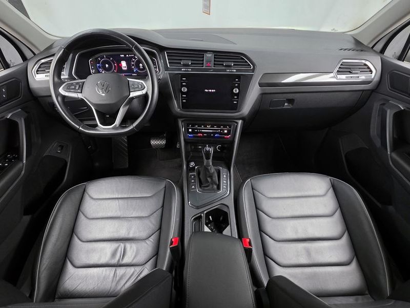 2023 Volkswagen Tiguan 2.0 TDI Premium photo 7