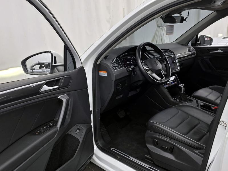 2023 Volkswagen Tiguan 2.0 TDI Premium photo 10