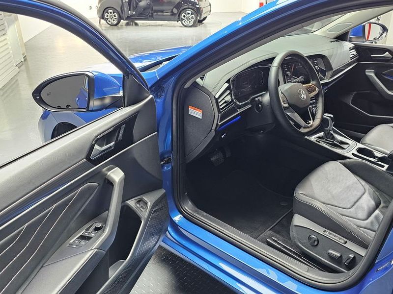 2023 Volkswagen Jetta 1.5 TSI Prestige photo 10