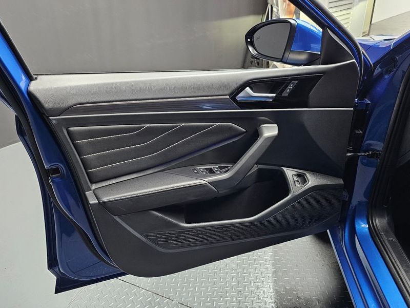 2023 Volkswagen Jetta 1.5 TSI Prestige photo 25