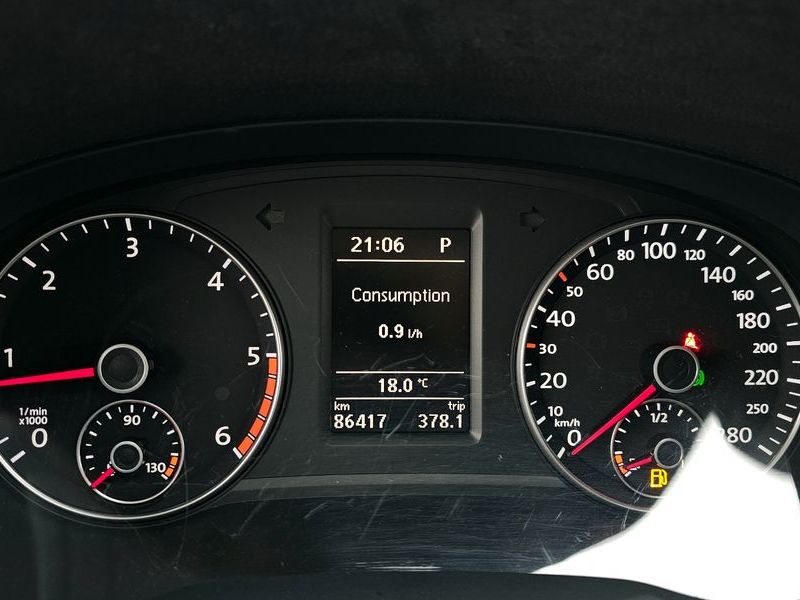 2015 Volkswagen Passat 2.0 TDI B7 photo 8