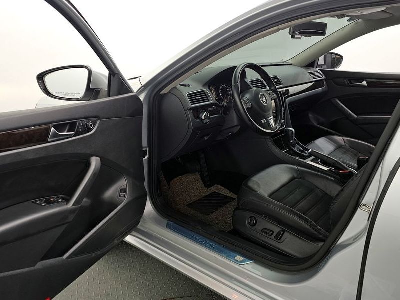 2015 Volkswagen Passat 2.0 TDI B7 photo 10