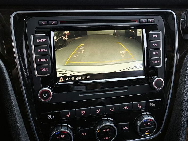2015 Volkswagen Passat 2.0 TDI B7 photo 16