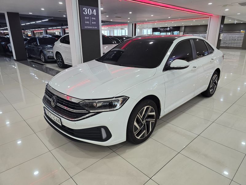 2023 Volkswagen Jetta 1.5 TSI Prestige photo 1