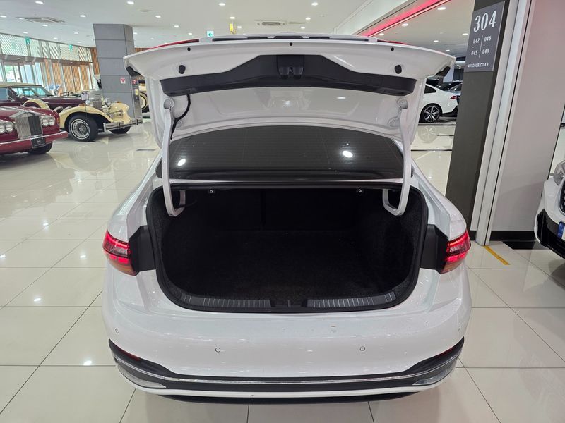 2023 Volkswagen Jetta 1.5 TSI Prestige photo 18