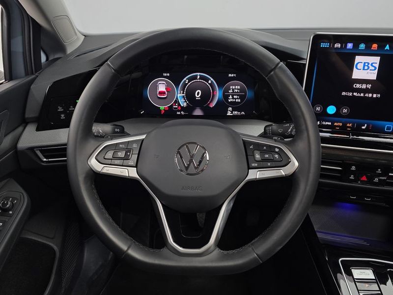 2026 Volkswagen Golf 2.0 TDI Prestige photo 13