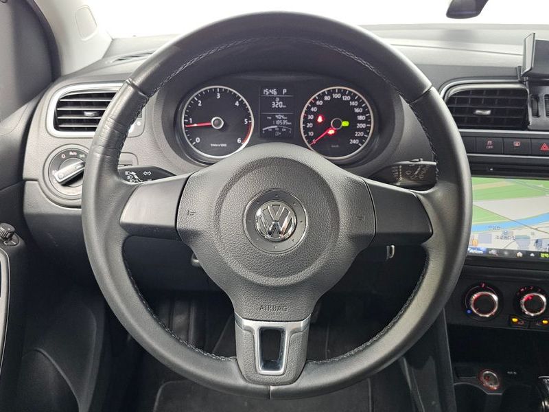 2013 Volkswagen Polo 1.6 TDI R-Line 5th photo 12