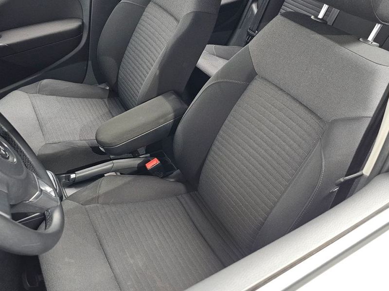 2013 Volkswagen Polo 1.6 TDI R-Line 5th photo 17
