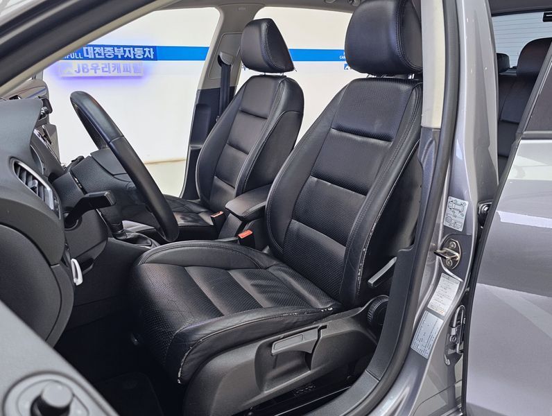 2012 Volkswagen Golf 1.4 TSI photo 10