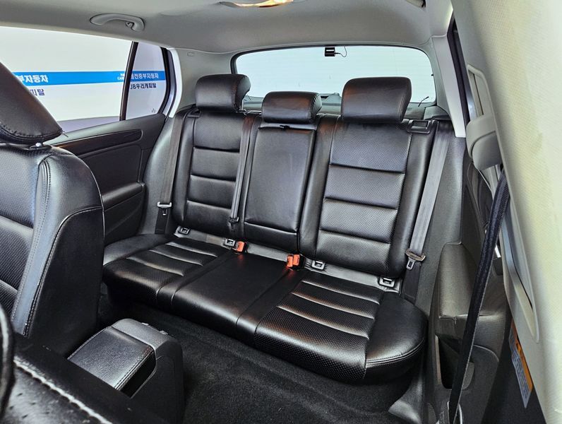 2012 Volkswagen Golf 1.4 TSI photo 11