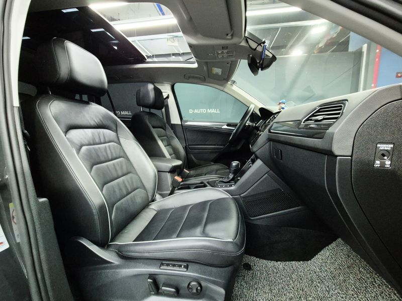2020 Volkswagen Tiguan 2.0 TDI Prestige photo 11