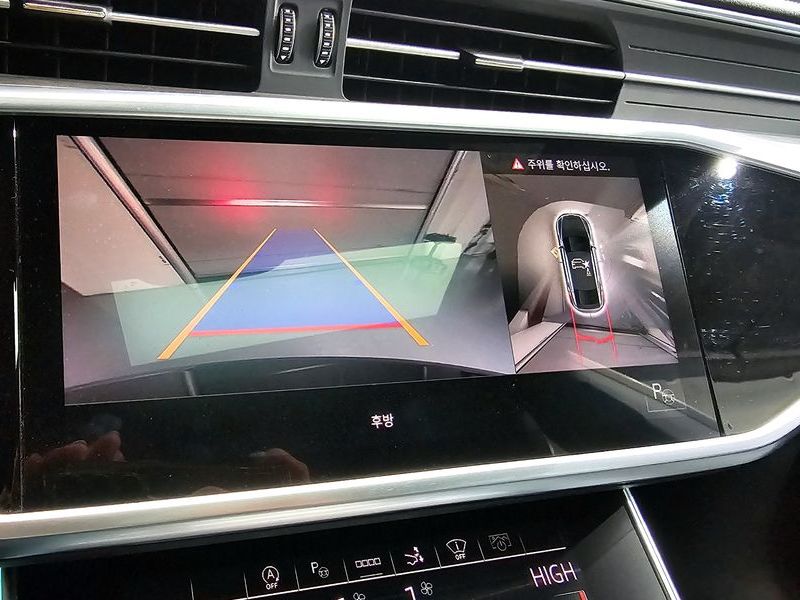 2021 Audi A7 45 TDI Quattro Premium photo 16