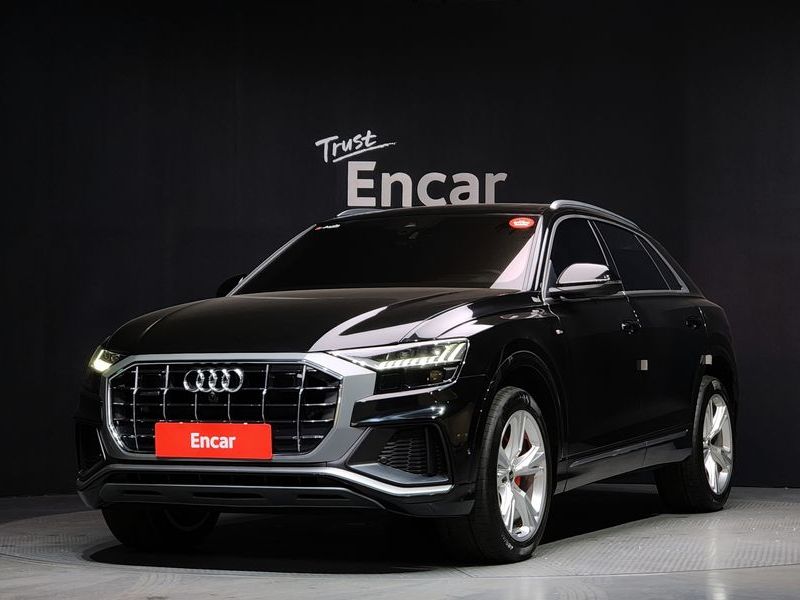 2022 Audi Q8 45 TDI Quattro Premium photo 1