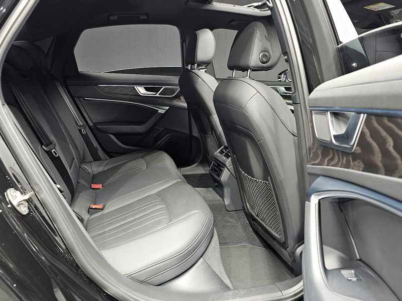 2021 Audi A6 45 TFSI Premium photo 11