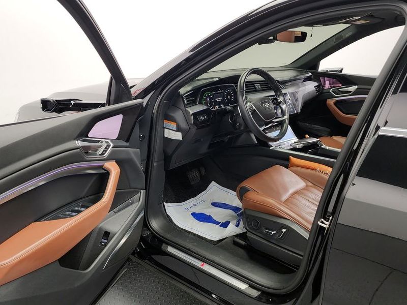 2022 Audi e-tron 55 Quattro Sportback photo 10