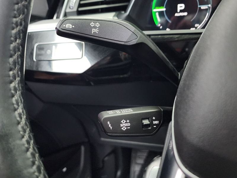 2022 Audi e-tron 55 Quattro Sportback photo 17