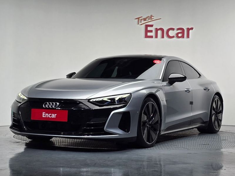 2022 Audi e-tron GT GT quattro Premium photo 1