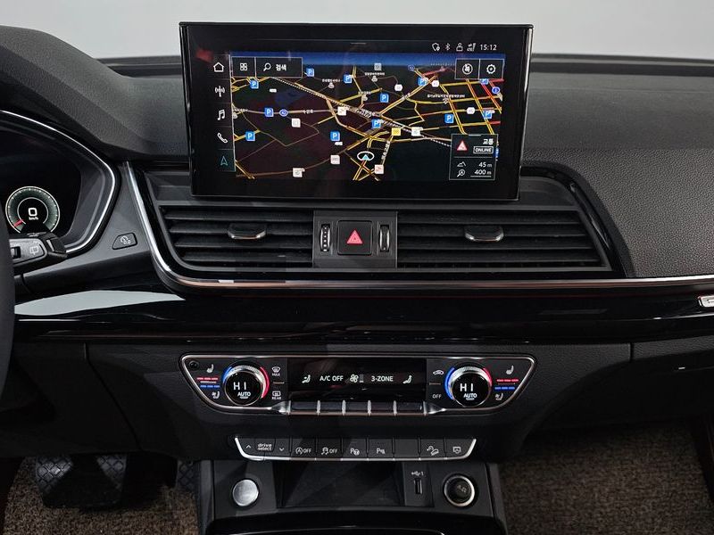 2021 Audi Q5 45 TFSI Quattro Premium photo 14