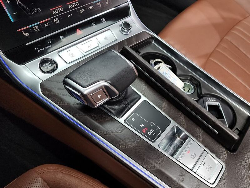 2023 Audi A6 45 TFSI Quattro Premium photo 9