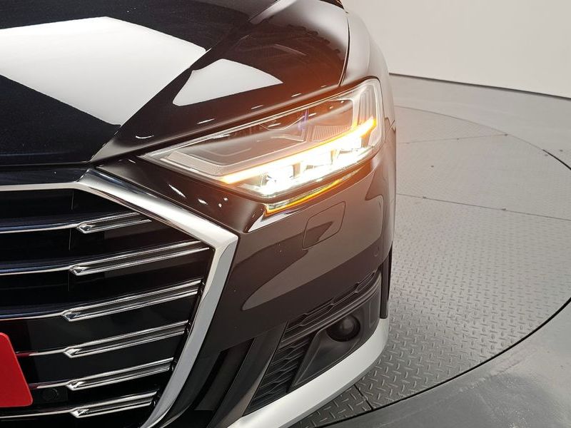 2021 Audi A8 55 TFSI Quattro LWB photo 22