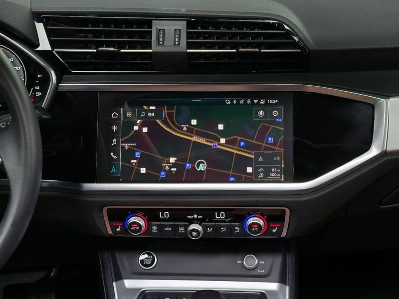 2025 Audi Q3 35 TDI photo 18