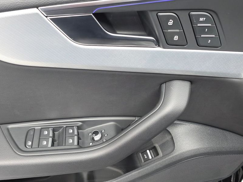 2023 Audi A4 40 TFSI photo 30