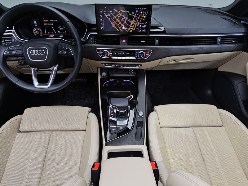 2023 Audi A4 40 TFSI Premium photo 7