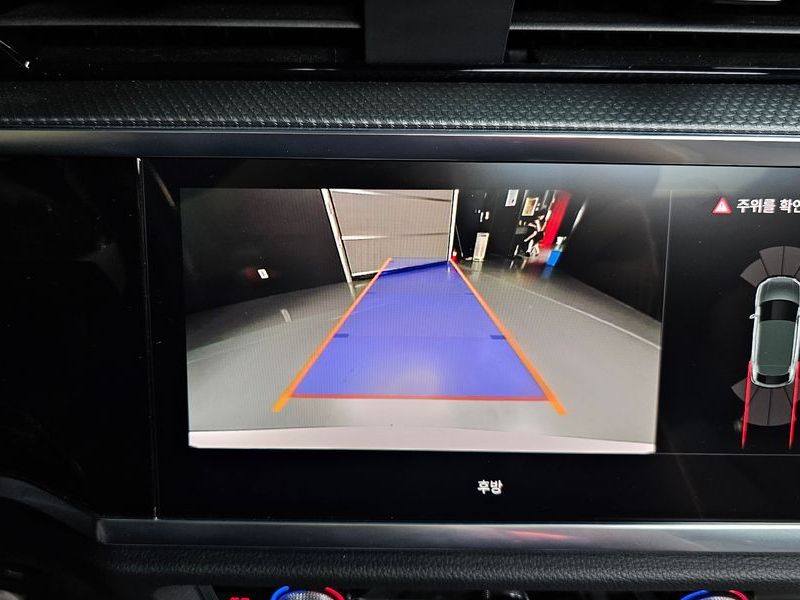 2023 Audi Q3 35 TDI Premium Sportback photo 15